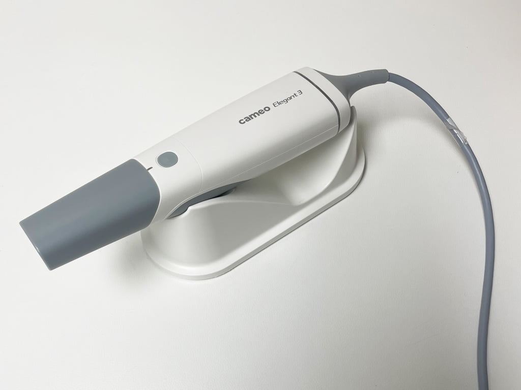 Scanner intraorale digitale per l’acquisizione dell’impronta dentale