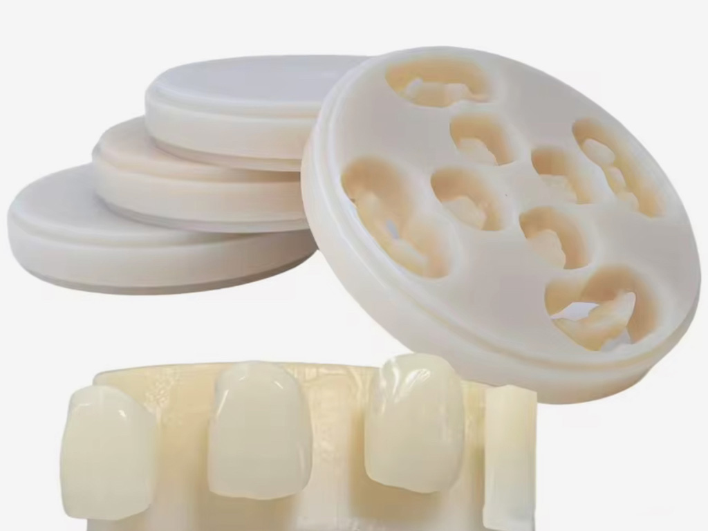 Materiali utilizzati per la realizzazione di protesi dentali fisse